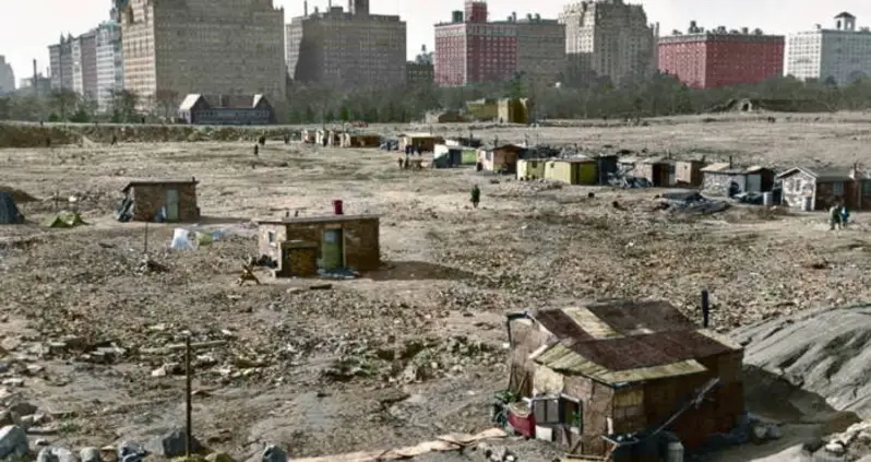 44 Colorized Photos That Bring The Streets Of Century-Old New York City To Life