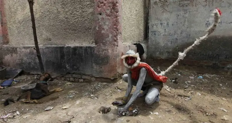 India’s Government Dressed Men Up Like Monkeys To Scare Away The Primates Overrunning The Capital