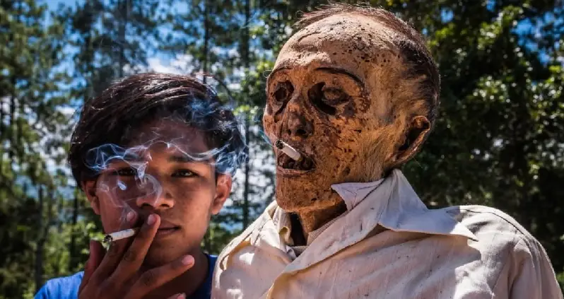 How The Toraja People Of Indonesia Honor Their Dead With Some Of The Most Unique Funerary Rituals On Earth