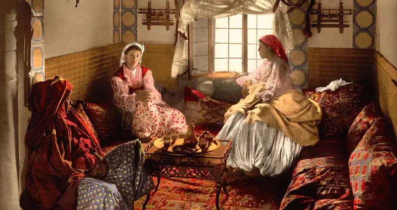 These 55 Photochrom Images Look Like They’re Straight Out Of A Fairy Tale