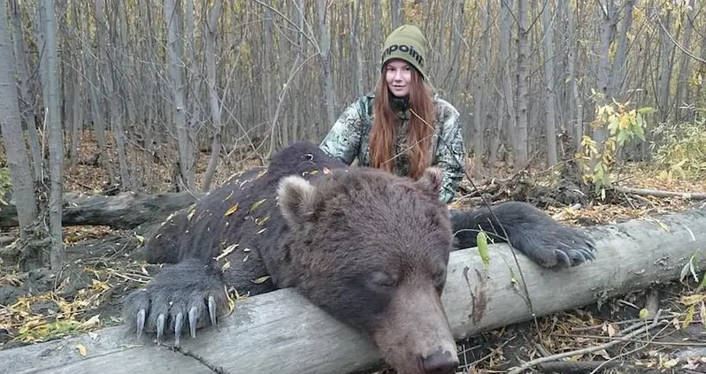 Instagram Trophy Huntress Who Poses With Dead Bears Blasts Her Critics As ‘Uneducated’