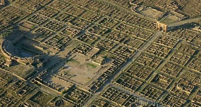 Inside Timgad, The Roman Ruins That Were Buried In Algeria’s Desert For 1,000 Years