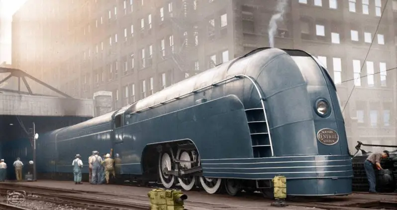 29 Vintage Photos Of The Unparalleled Glamour Of Streamliner Trains