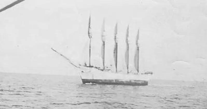 The Unsolved Mystery Of <em>Carroll A. Deering</em>, The ‘Ghost Ship’ Of North Carolina