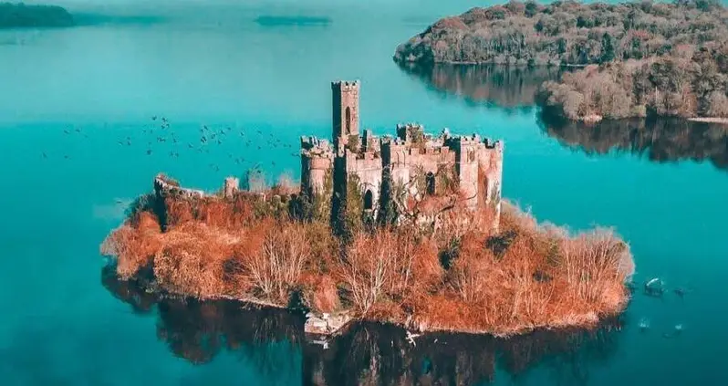 27 Stunning Photos Of McDermott’s Castle, The Irish Palace With A Haunting Secret