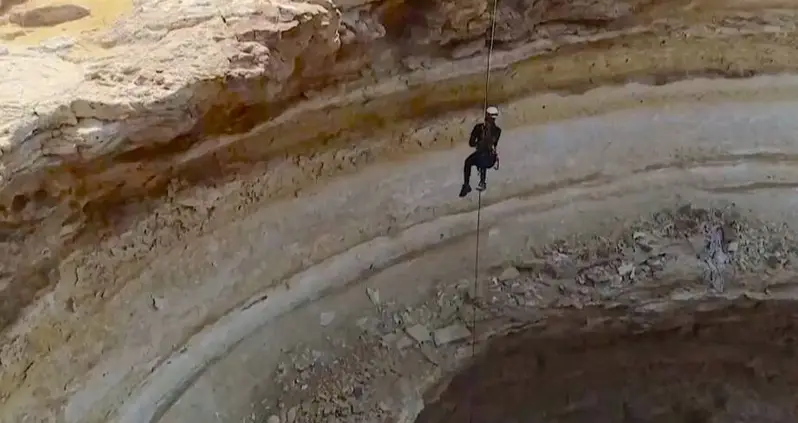 Cave Explorers Descend Into Yemen’s ‘Well Of Hell’ For The First Time