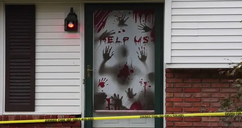 Michigan Woman Puts Out Halloween Decorations Inspired By Murders That Once Took Place Inside Her House