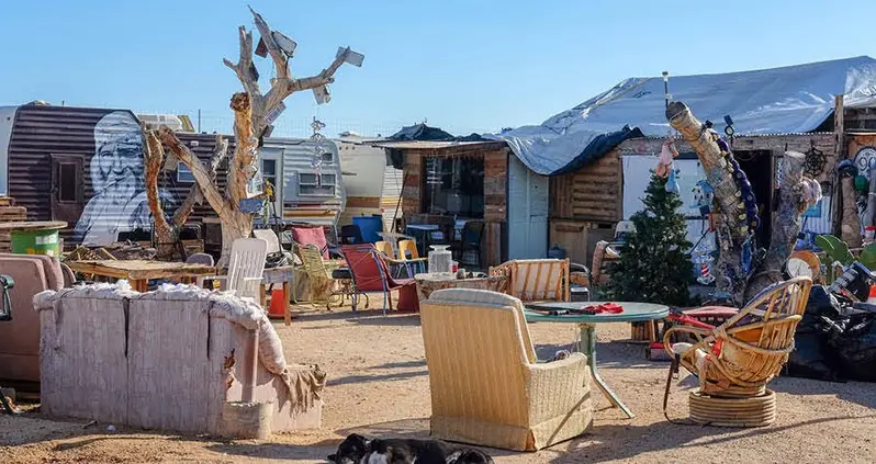 Inside California’s Slab City, Where People Go To Live Way Off The Grid