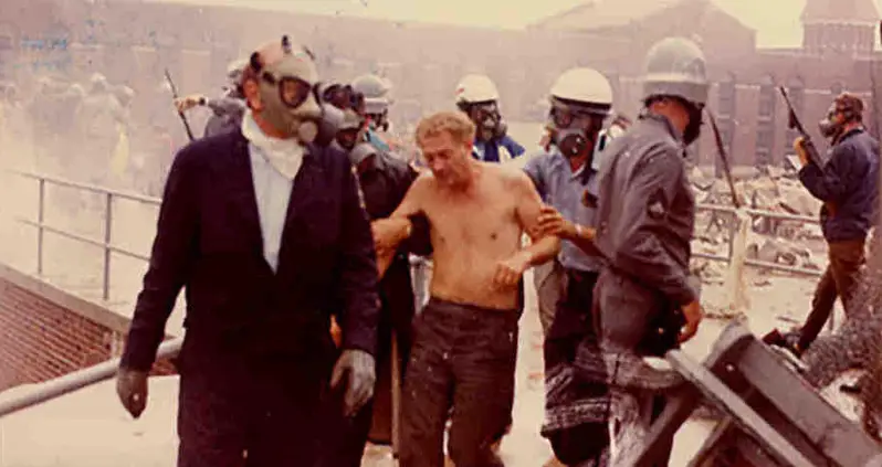 33 Pictures Of The Bloody Attica Prison Riot That Left 43 People Dead