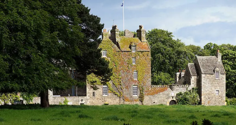 Inside Earlshall Castle, The Sprawling Scottish Mansion Haunted By A 17th-Century Baron That’s Currently For Sale