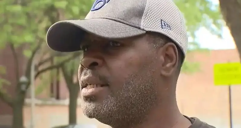 Chicago Man Hears Screams Coming From An Abandoned Home — And Finds A Woman Who’d Been Chained Up For Days Inside