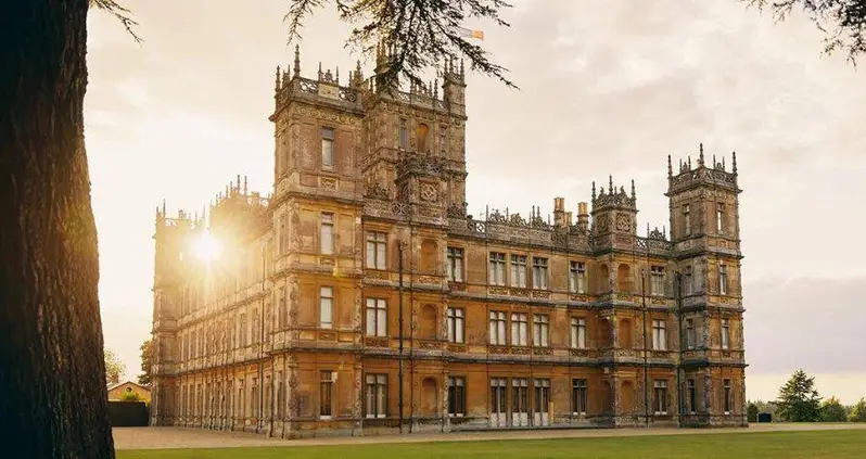 33 Photos Of Highclere Castle, The Real-Life Downton Abbey House