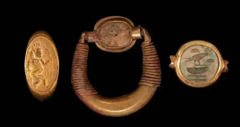 Archaeologists Just Discovered A 3,500-Year-Old Jewelry Collection In An Egyptian Necropolis