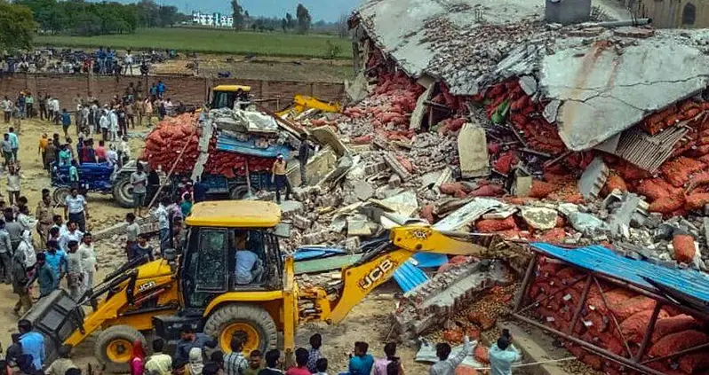 At Least 14 People Were Killed In A Potato Avalanche After A Warehouse Roof Collapsed In India