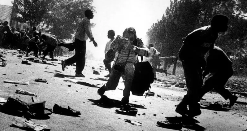 How Photographer Kevin Carter’s Work During The Sudan Famine Drove Him To Suicide
