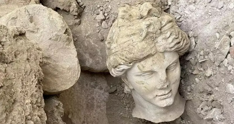 A 2,100-Year-Old Statue Head Of Hygieia, The Greek Goddess Of Health, Was Just Unearthed In Türkiye