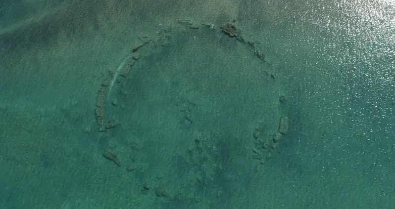 Divers Just Uncovered An Ancient Roman Structure Sitting Right Under The Surf Off Italy’s Western Coast