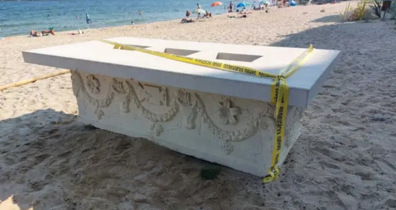 A Vacationer Just Stumbled Upon An Ancient Roman Sarcophagus Inexplicably Sitting On A Bulgarian Beach