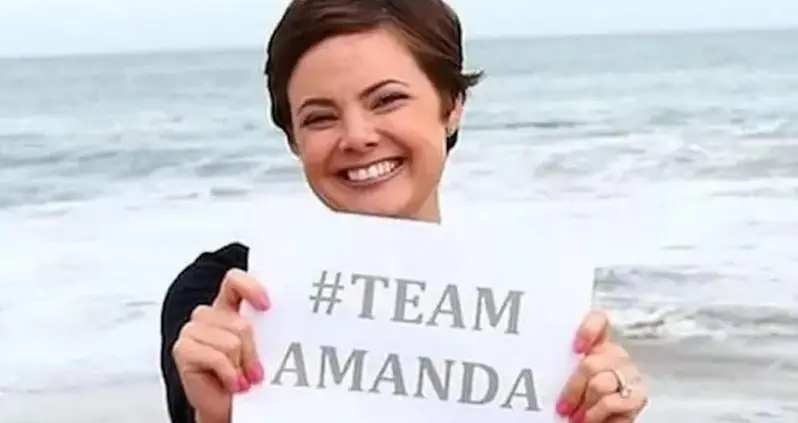 The Shocking Story Of Amanda Riley, The ‘Scamanda’ Blogger Who Faked Having Cancer For Seven Years