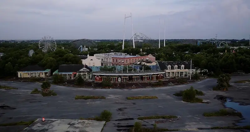 How Six Flags New Orleans Sat In Ruins For 20 Years