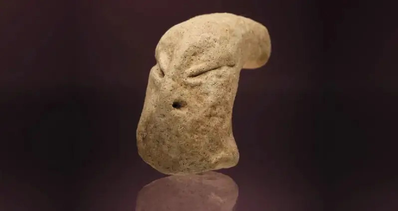 Archaeologists Discover A 7,000-Year-Old Clay Figurine In Kuwait That Bears A Chilling Resemblance To An Alien