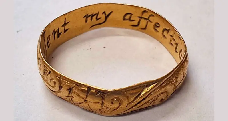 Metal Detectorist Finds A 17th-Century Lovers’ Ring Near An Historic English Country House