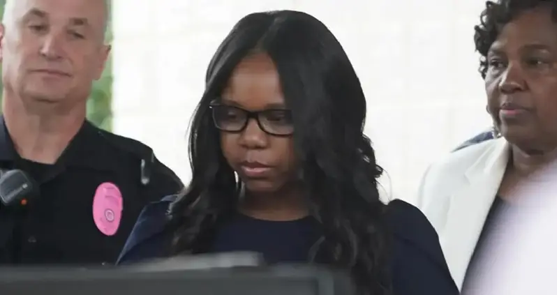 The Strange Story Of Carlee Russell, The Alabama Nurse Who Faked Her Kidnapping