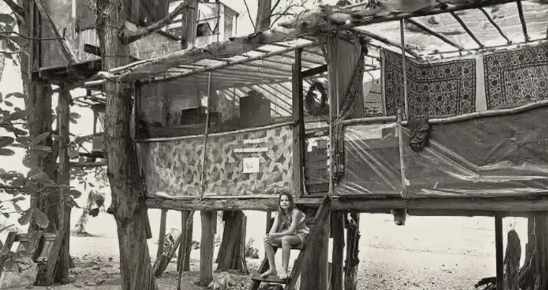 Life Inside Taylor Camp, Hawaii’s Hippie ‘Paradise’ That Was Burned Down By The Government In The 1970s