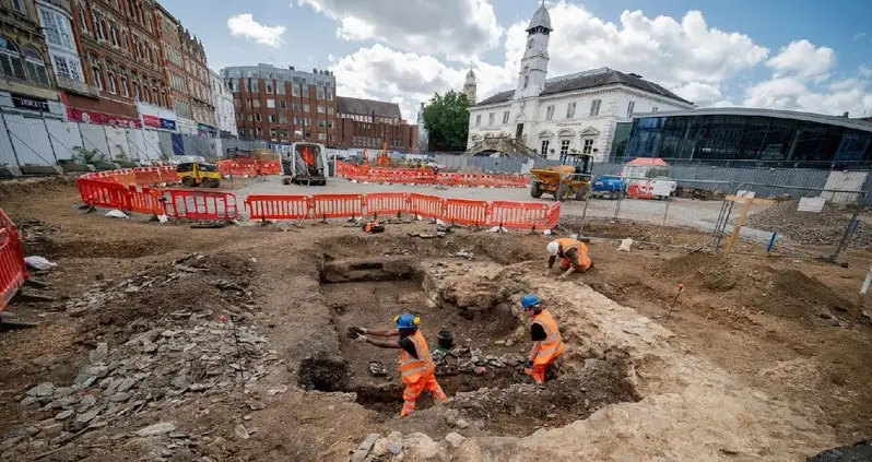 ‘A Most Vile Prison’: Archaeologists In England Uncover A Medieval Dungeon Beneath Leicester’s Market Place