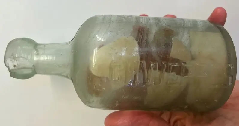 A Woman Just Found A Message In A Bottle From A World War 1 Soldier While Walking Along An Australian Beach