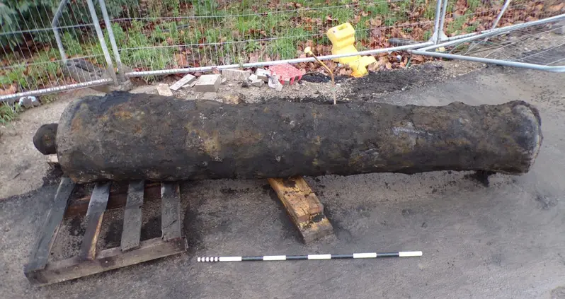 Workers Excavating For Storm Drain Construction In England Just Discovered A Cannon That Could Date Back 400 Years