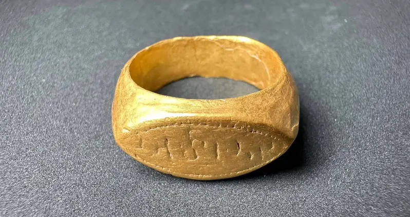 Archaeologists In Thailand Just Unearthed A Pair Of Perfectly Intact Gold Rings That Date Back 2,000 Years