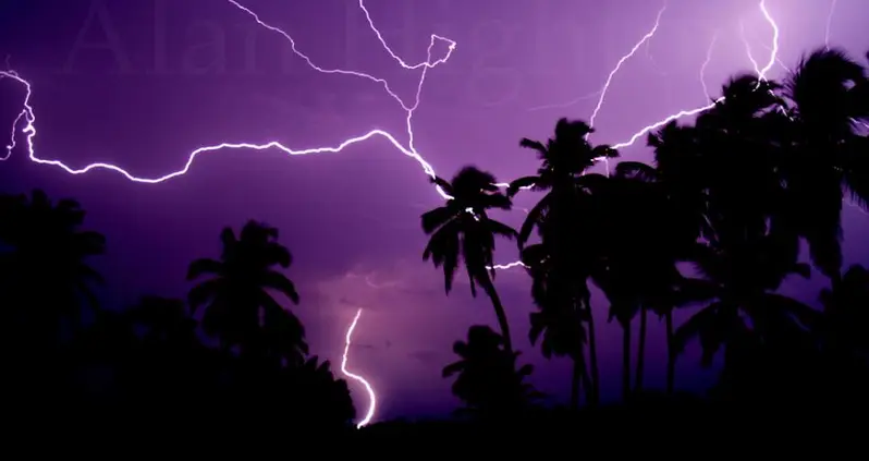 The Ten Most Incredible Lightning Photographs