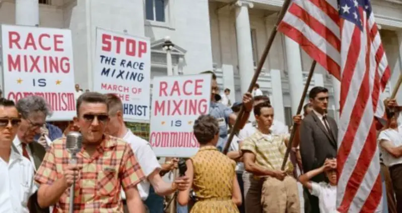 34 Black And White Photos Restored With Brilliant Color
