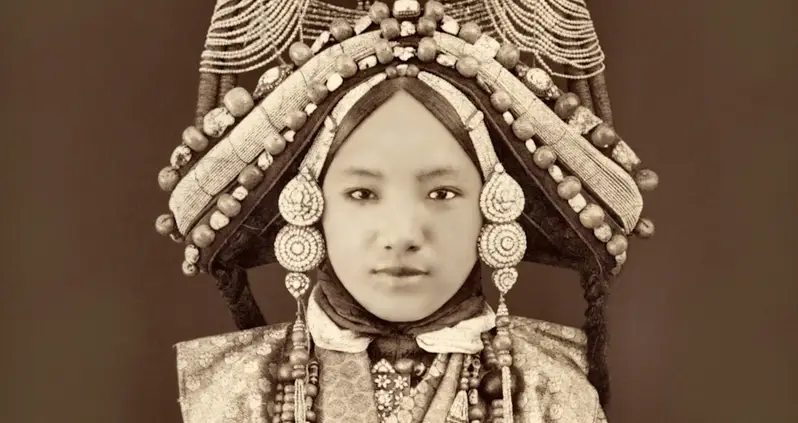 44 Stunning Photos Of China Before Its Communist Transformation