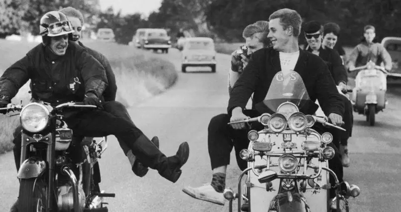 Mods Vs. Rockers: When The Youth Of The ’60s Erupted Into Violence