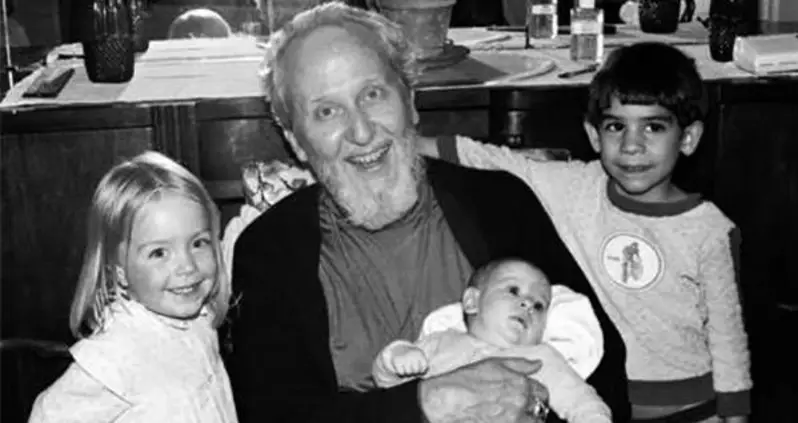 Children Of God — Inside The California Hippie Cult That Encouraged Sexual Abuse Of Kids