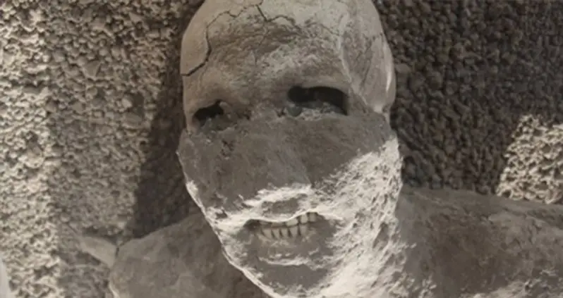 Scientists Discover Mount Vesuvius Boiled The Blood And Exploded The Brains Of Its Victims