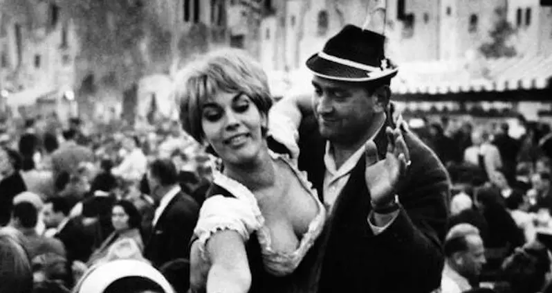 The History Of Oktoberfest In 46 Vintage Images Of Beer, Bratwurst, And Debauchery