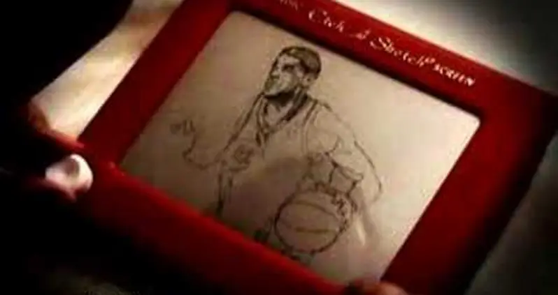 Absolutely Mindblowing Etch-A-Sketch Art
