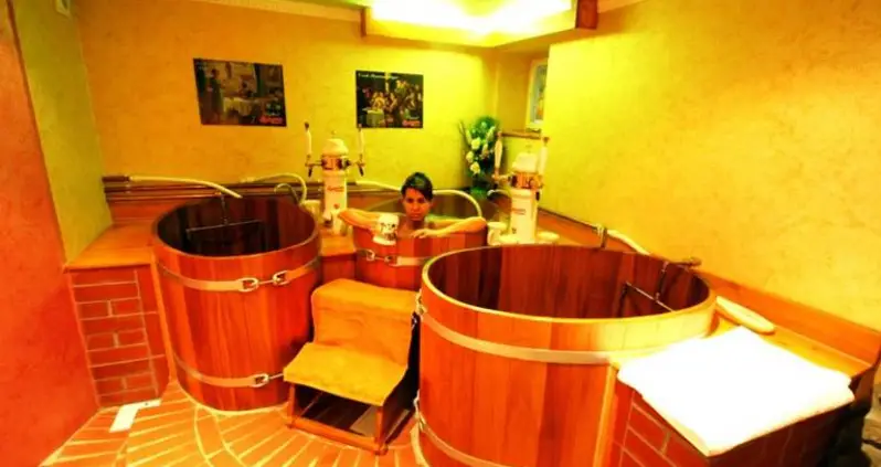 Six Of The World’s Most Bizarre Modern Medical Treatments