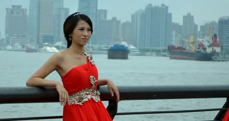 The Intriguing History Of Wedding Gowns