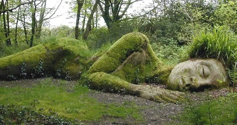 The World’s Most Incredible Secret Gardens