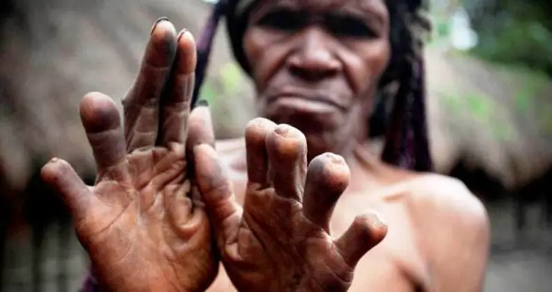 7 Bizarrely Interesting Cultural Practices Still Carried Out Today