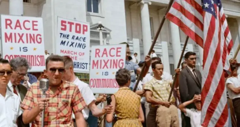 34 Black And White Photos Restored With Brilliant Color