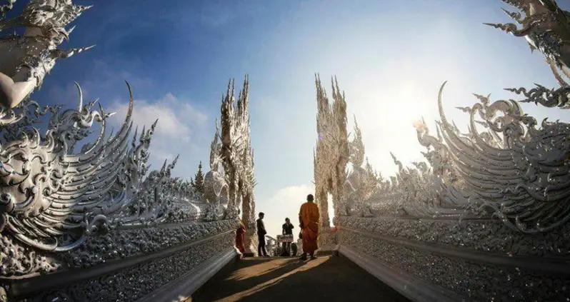 The Sci-Fi Buddhist Temple That Is Wat Rong Khun