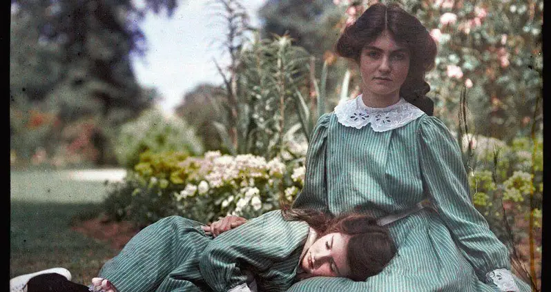 Etheldreda Laing’s Autochrome Garden Of Eden