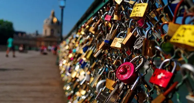 Paris Bids Adieu To Its Famous Love Locks