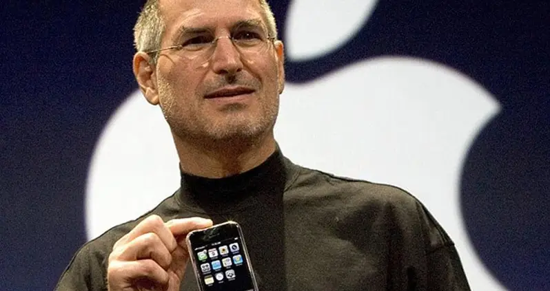 10 Surprisingly Dark Truths About Steve Jobs And Apple