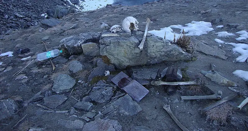 Inside Roopkund Lake, The Curious Indian Lake Where Skeletons Wash Ashore